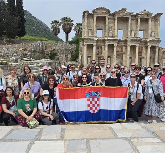 Održano studijsko putovanje za vjeroučitelje „Putovima sv. Pavla”